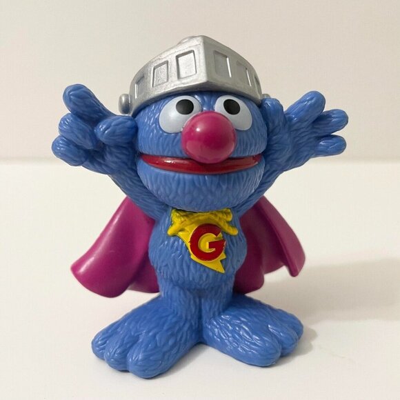 2010 Super Grover Sesame Street Workshop 3 Inch Figure Cake Topper Hasbro PVC - Picture 4 of 11